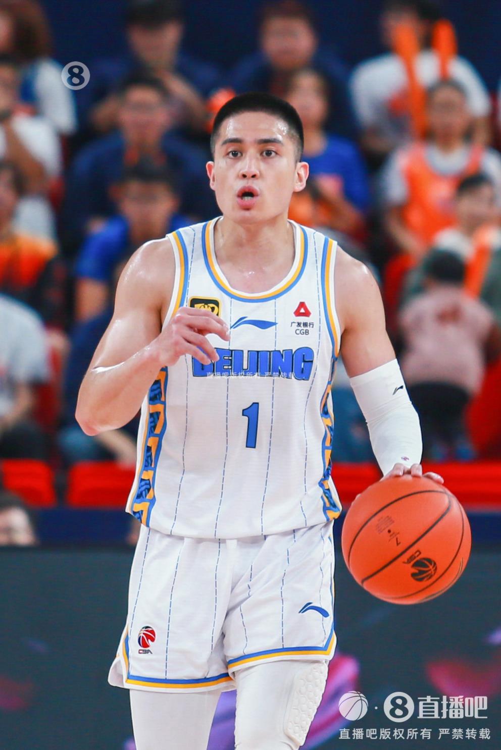 第四節(jié)先生！陳盈駿9中3得11分2板9助&11分全部為第四節(jié)所得！