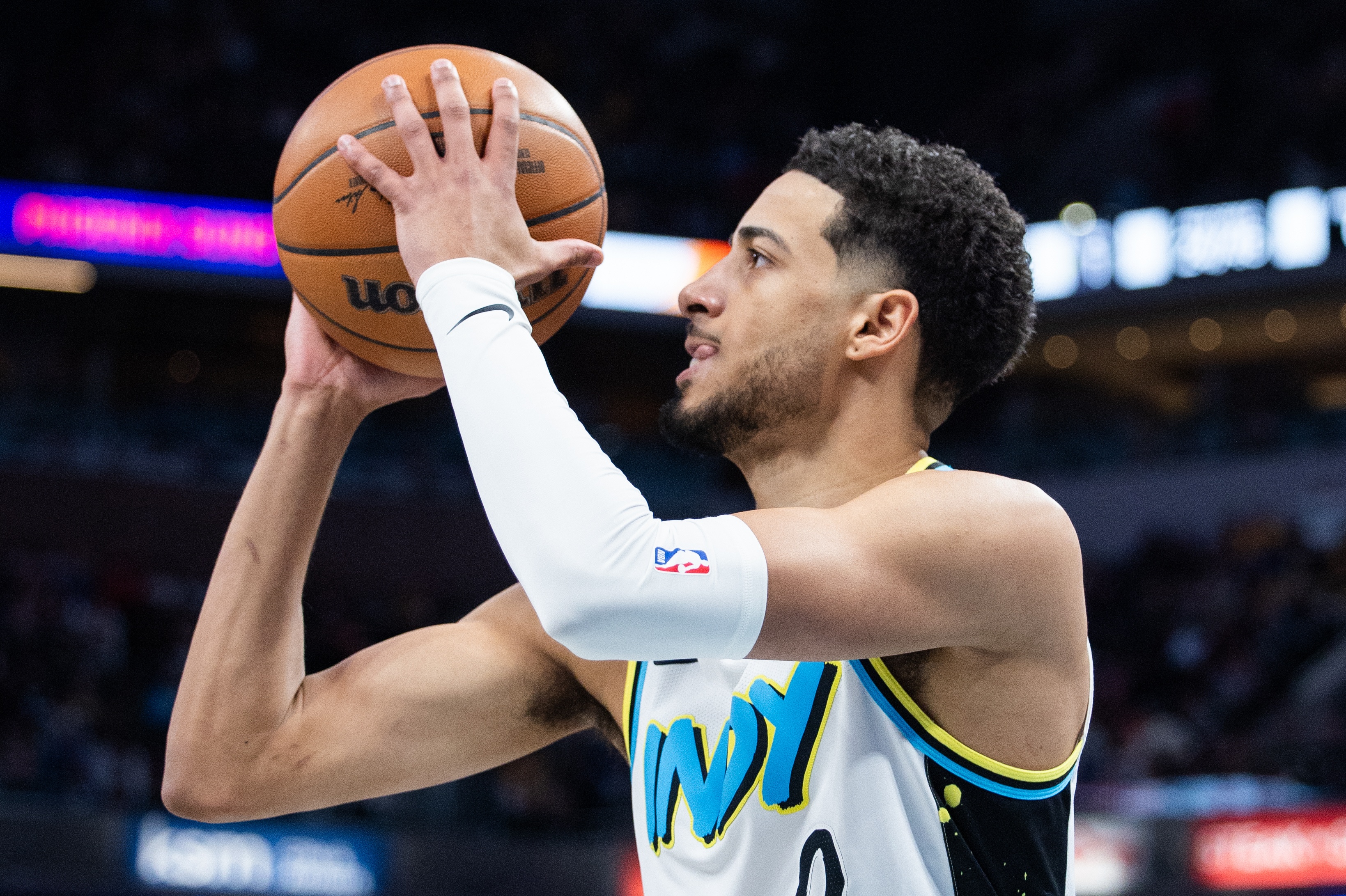 蒂格:哈利伯頓是快節(jié)奏體系的受益者 若三分沒(méi)開(kāi)他就沒(méi)統(tǒng)治力