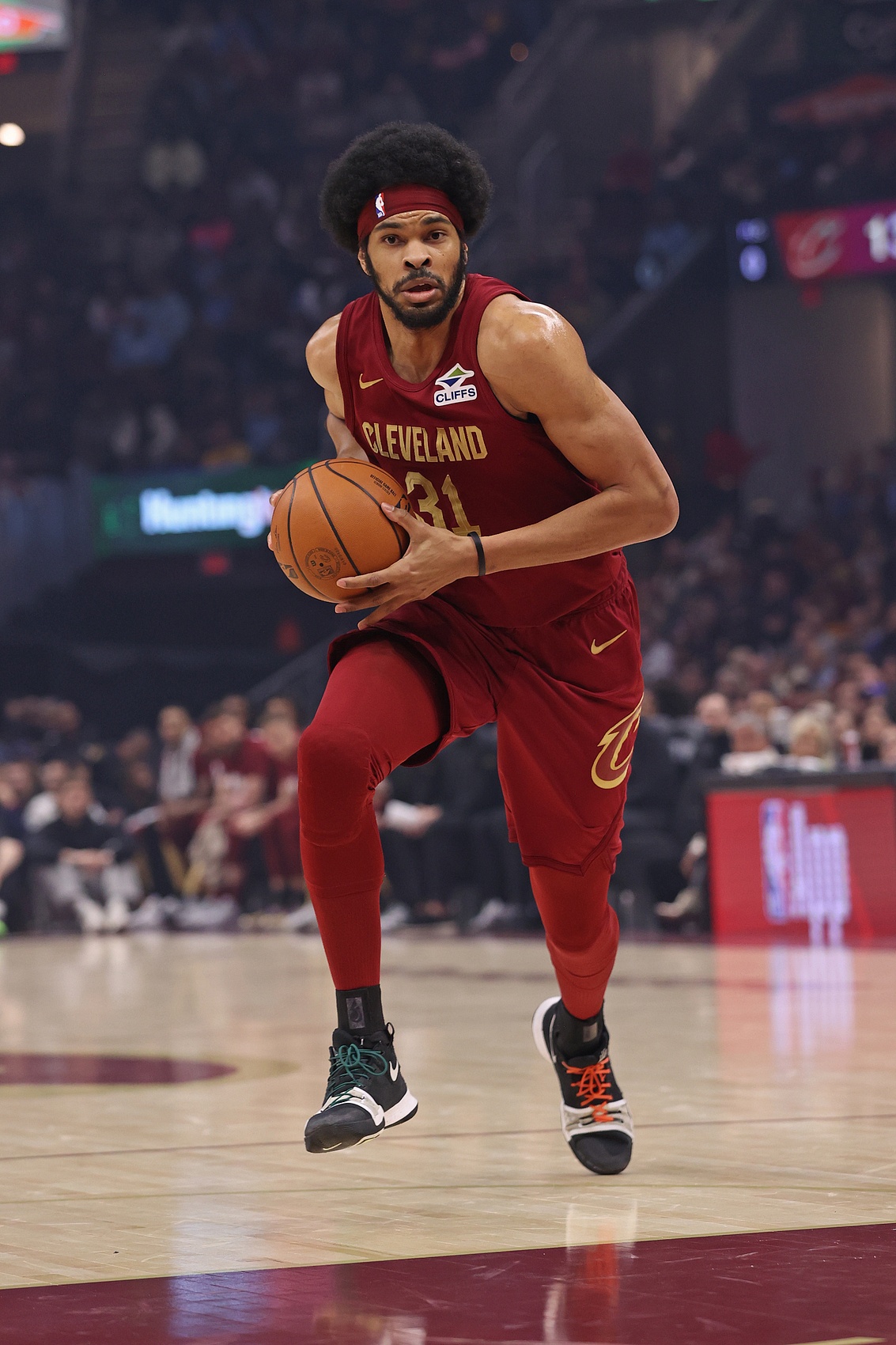 高產高效！阿倫第3次以90+%命中率砍下25+15板 近40年來最多